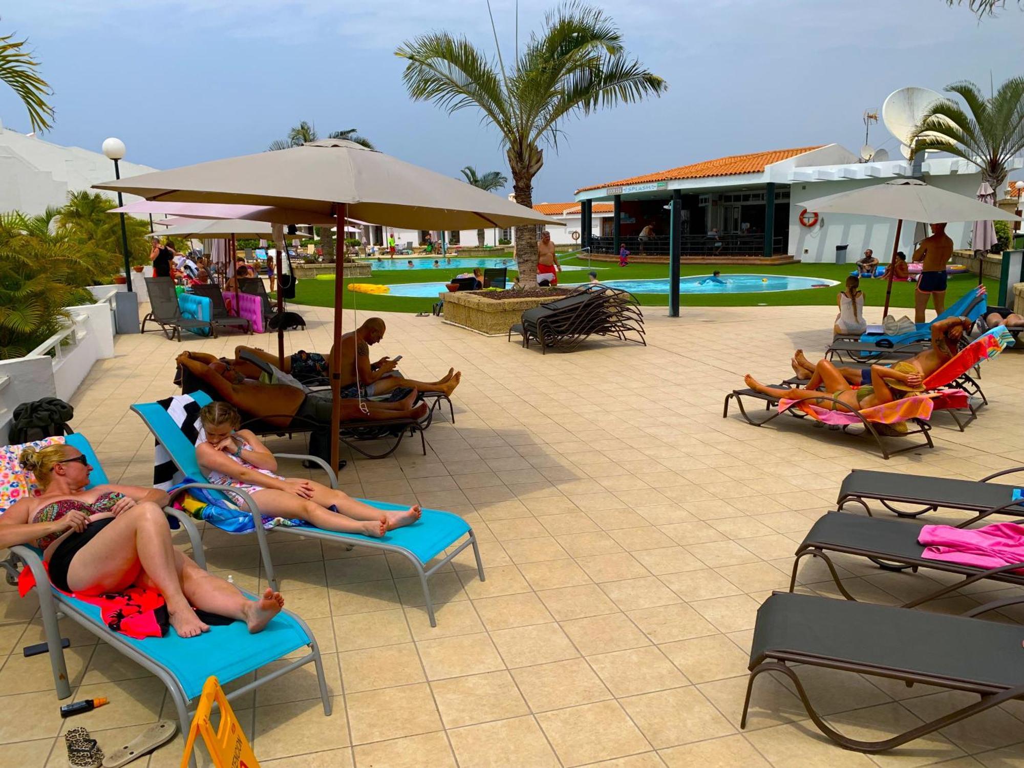 Ocean Breeze And Seaview Resort Costa Adeje  Exterior photo